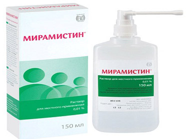 Применение при тонзиллите Мирамистина в форме спрея